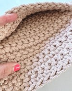 Load image into Gallery viewer, Crochet Clutch
