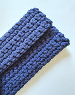 Load image into Gallery viewer, Crochet Clutch
